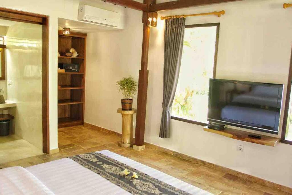 Villa Serene & Spa Mangsit Dış mekan fotoğraf
