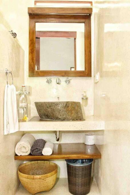 Villa Serene & Spa Mangsit Dış mekan fotoğraf